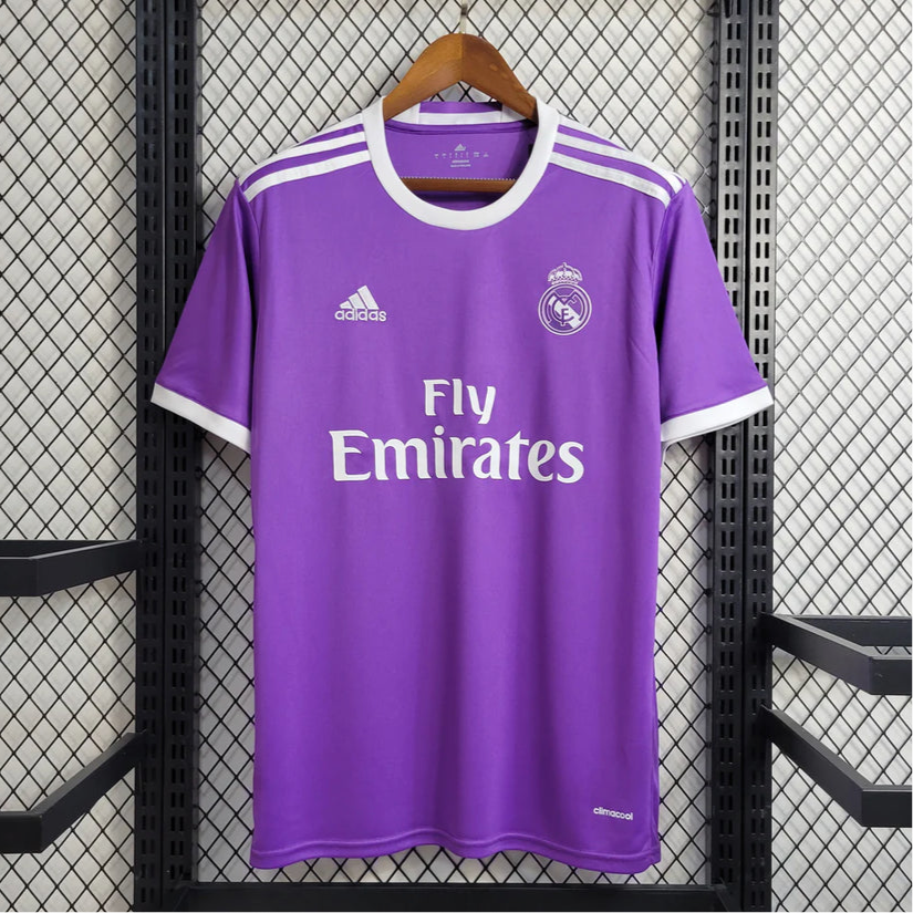 Real Madrid Retro Jersey - 2016/17