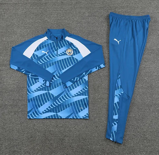 Manchester City 1/4 Zip Tracksuit - Blue Hologram