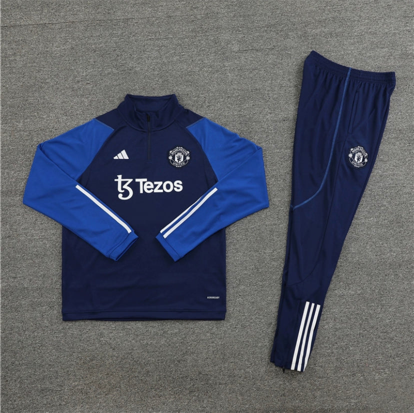 Manchester United 1/4 Zip Tracksuit - Blue