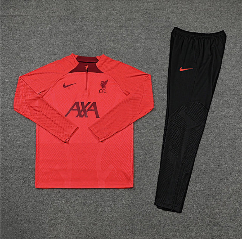 Liverpool 1/4 Zip Tracksuit - Red